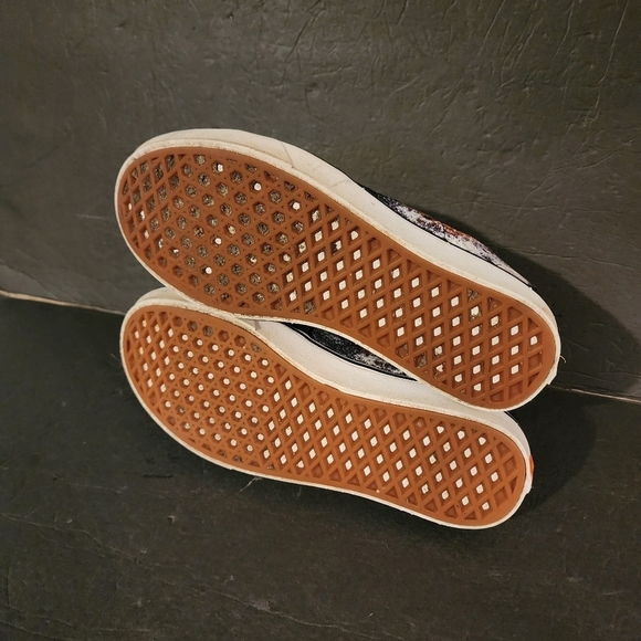 Vans ComfyCush Sk8-Hi Discovery Channel Project Cat Men's Size 8 Womens Size 9.5 - Picture 10 of 10